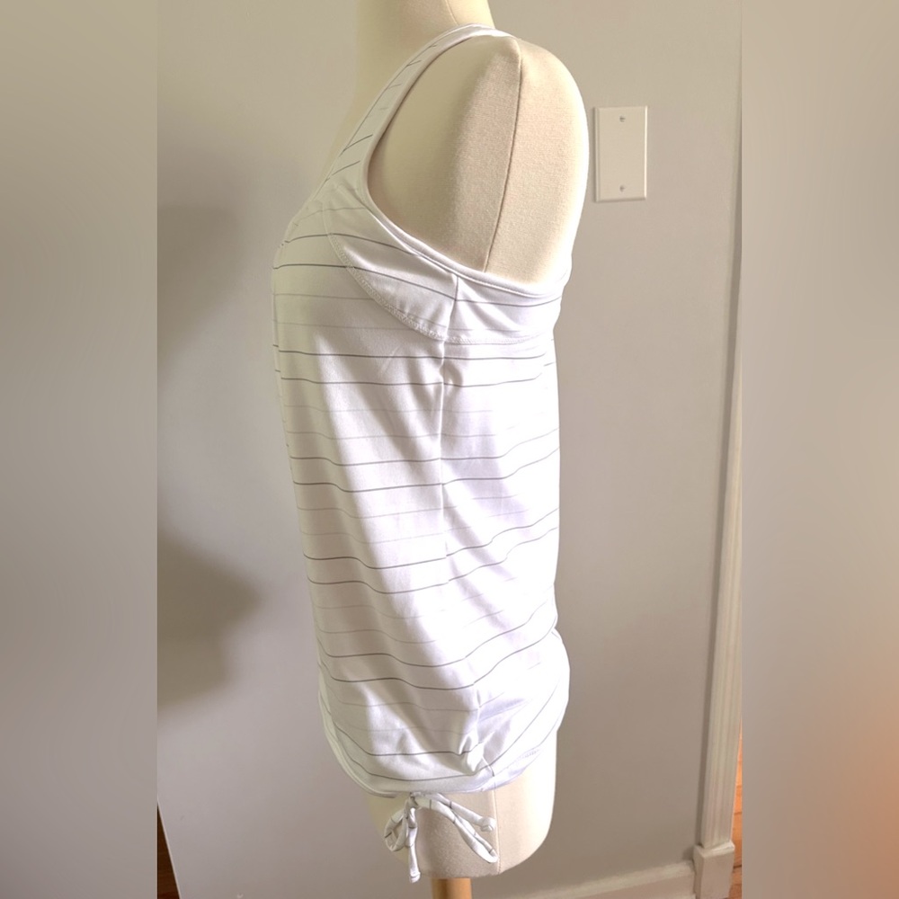 Athleta Tinker 2 Tank Top with side tie. Size S - Picture 3 of 5